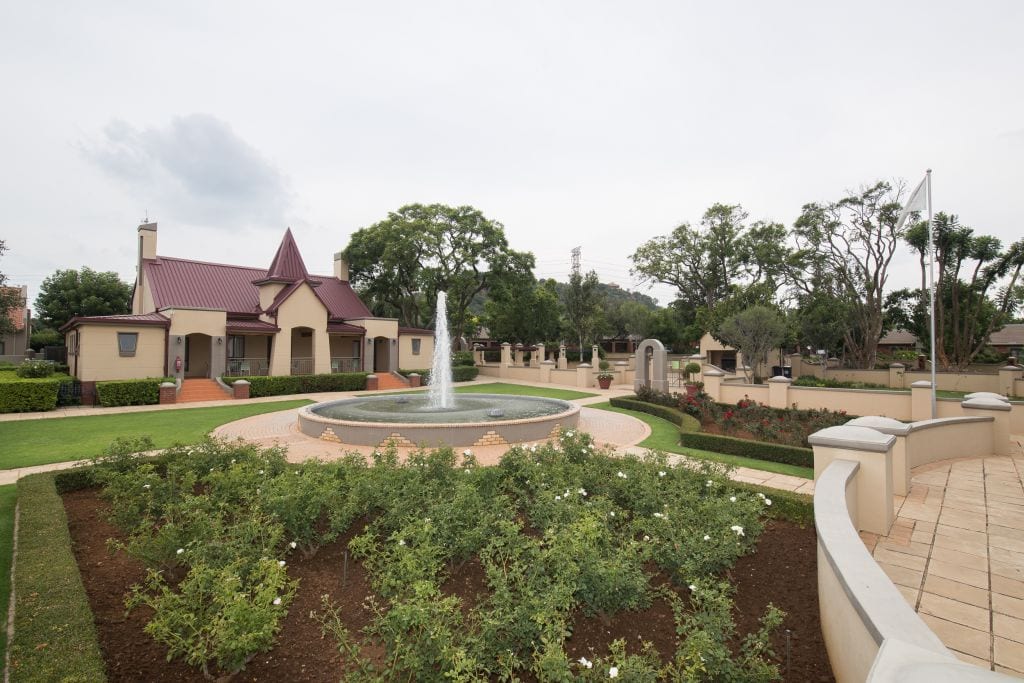 The Boardwalk Meander Estate offers a secure environment with a catch-and-release dam.